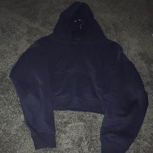 S W S / ACTIVE  • Navy blue sweater